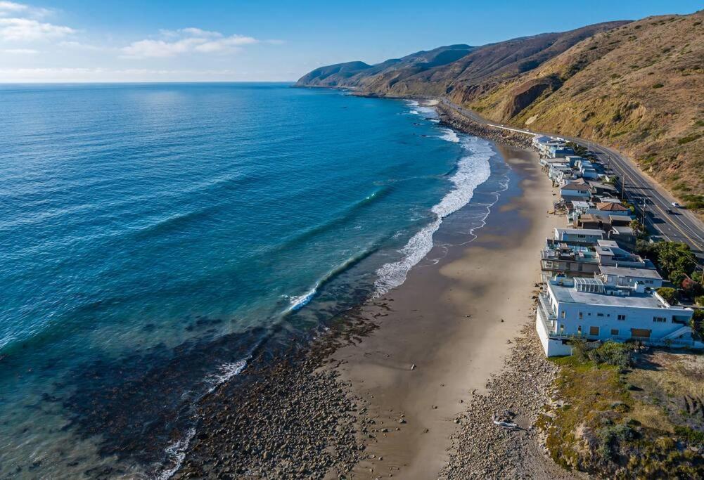 Malibu Beach House Getaway On Private Beach Villa Exterior photo