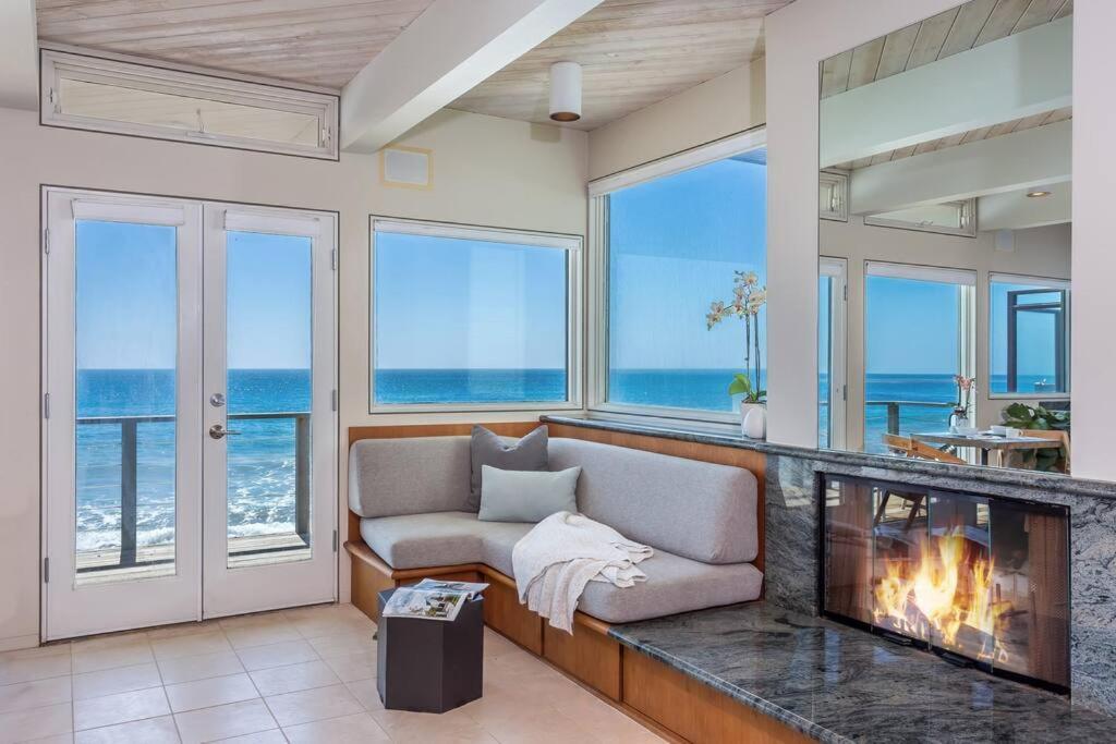 Malibu Beach House Getaway On Private Beach Villa Exterior photo